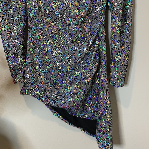 NWT Sandra Mansour
Sequined Velvet Leopard Mini - Picture 9 of 17